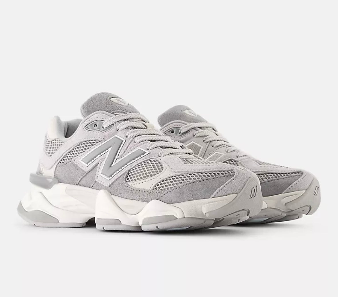 New Balance 9060 GrayMan
