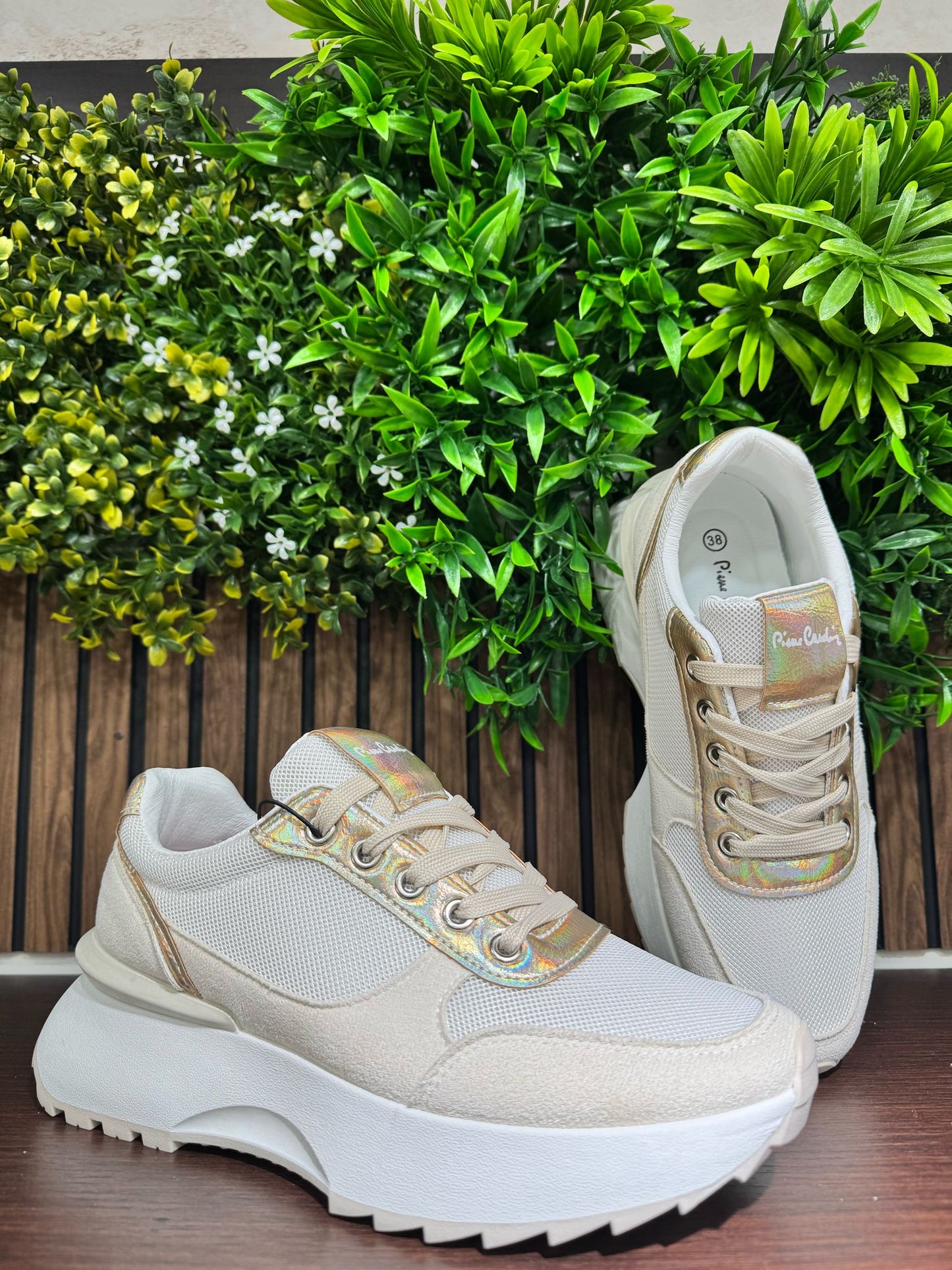 Pierre Cardin Beige