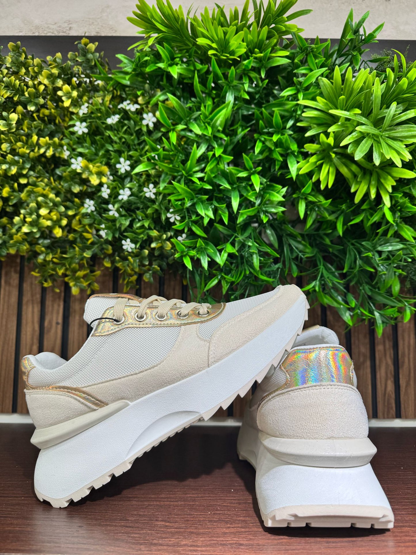 Pierre Cardin Beige