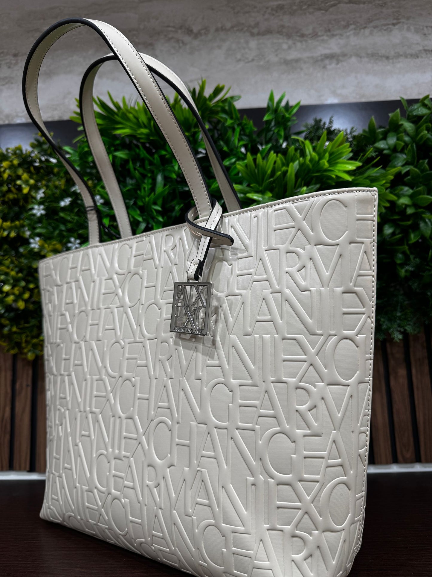 Borsa Armani