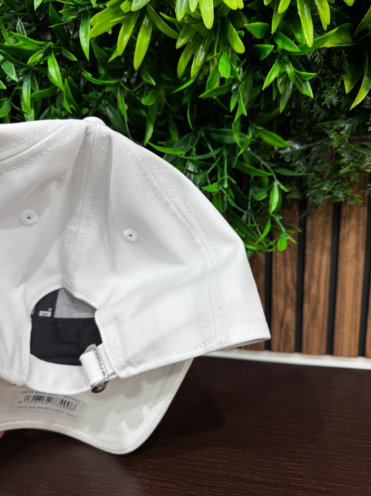 Cappello New Era bianco ombra nera