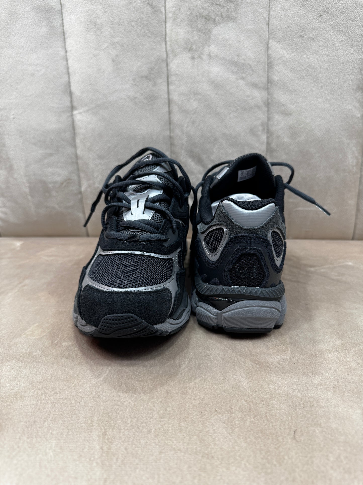 Asics gel NYC total black