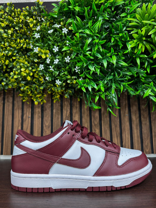 Nike Dunk Low Bordeaux