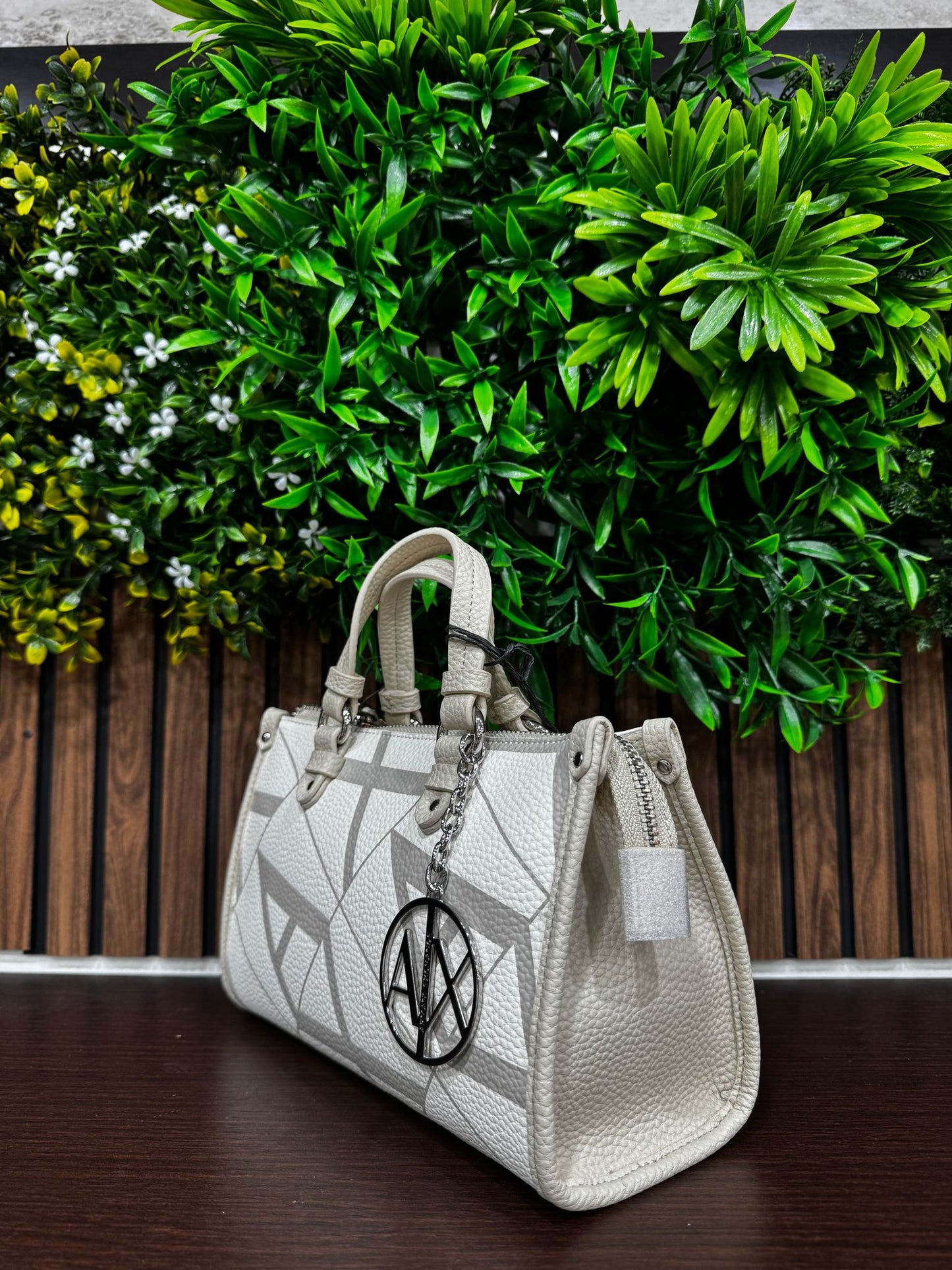 Borsa Armani