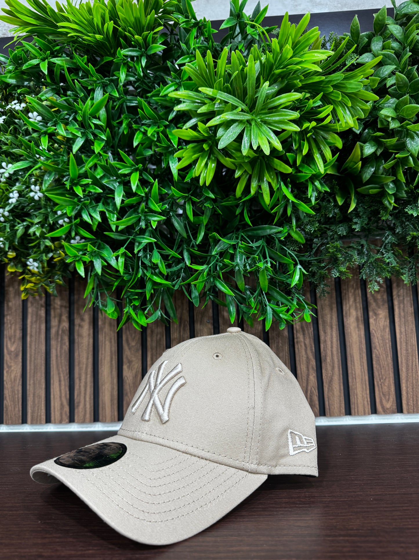Cappello New Era beige