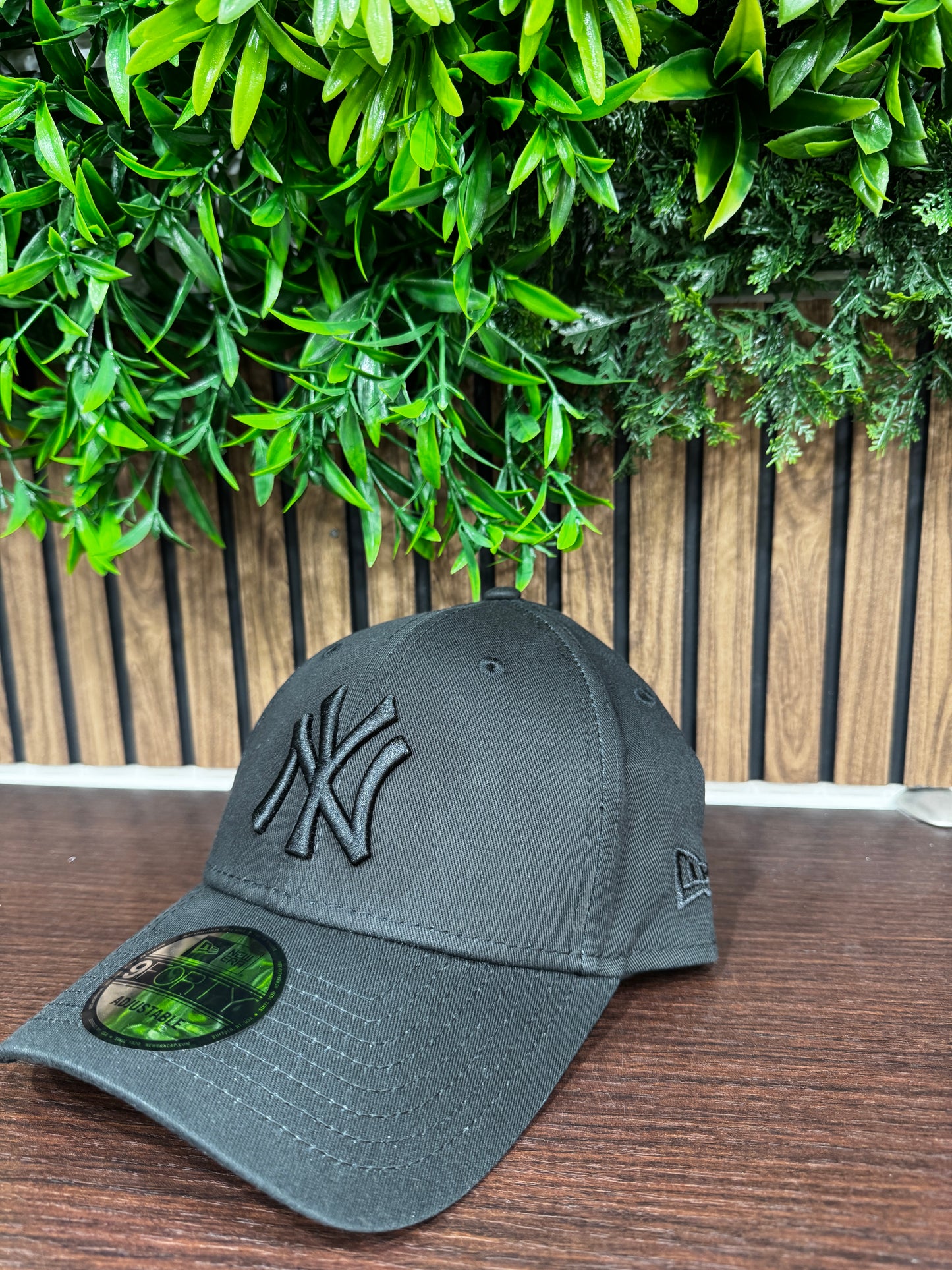 Cappello New Era total black