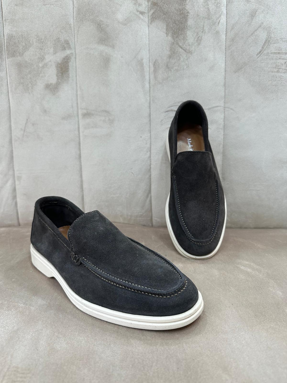 Mocassino mod. LoroPiana testa di moro (marrone scuro)