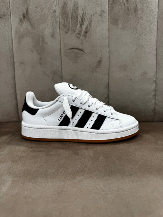 Adidas Campus white logo black
