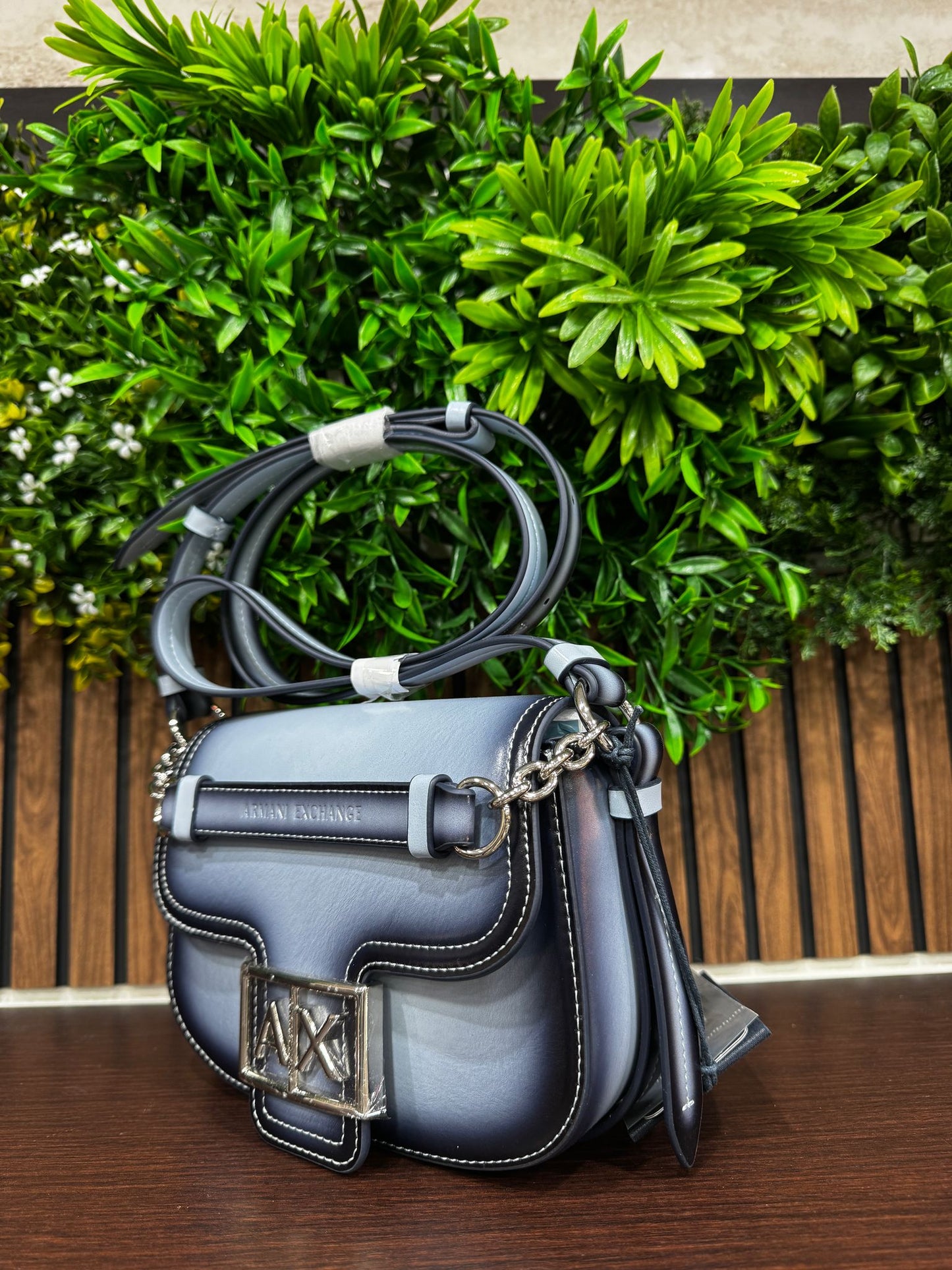 Borsa Armani