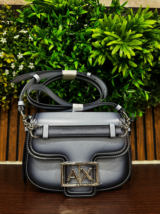 Borsa Armani
